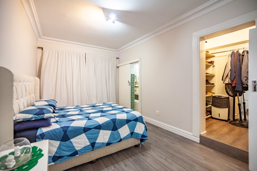5 Bedroom Property for Sale in Milnerton Central Western Cape